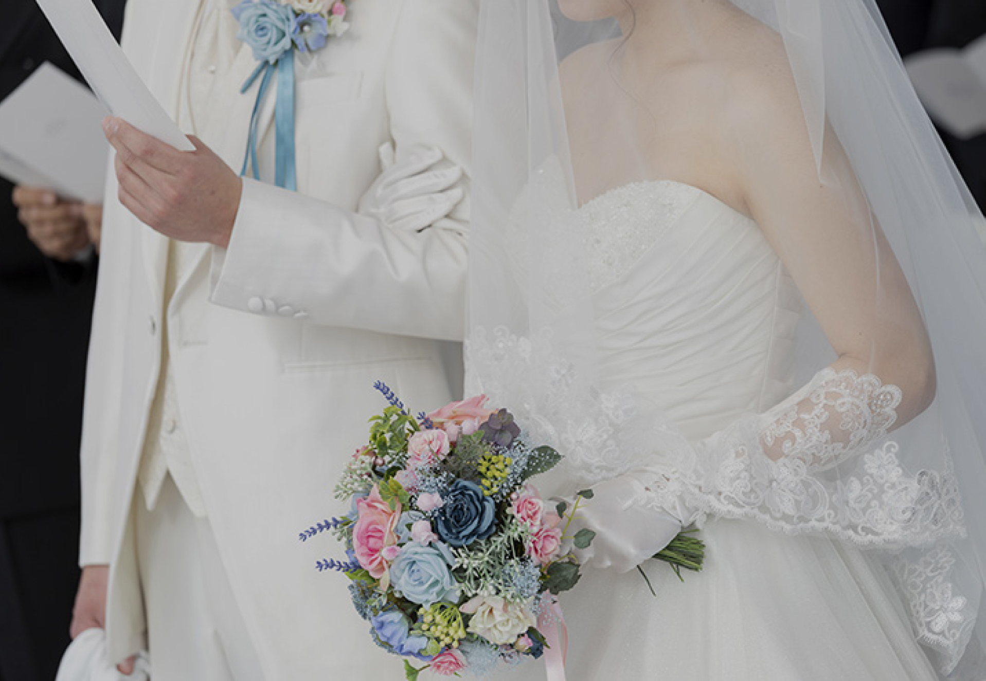 ウエディングドレス